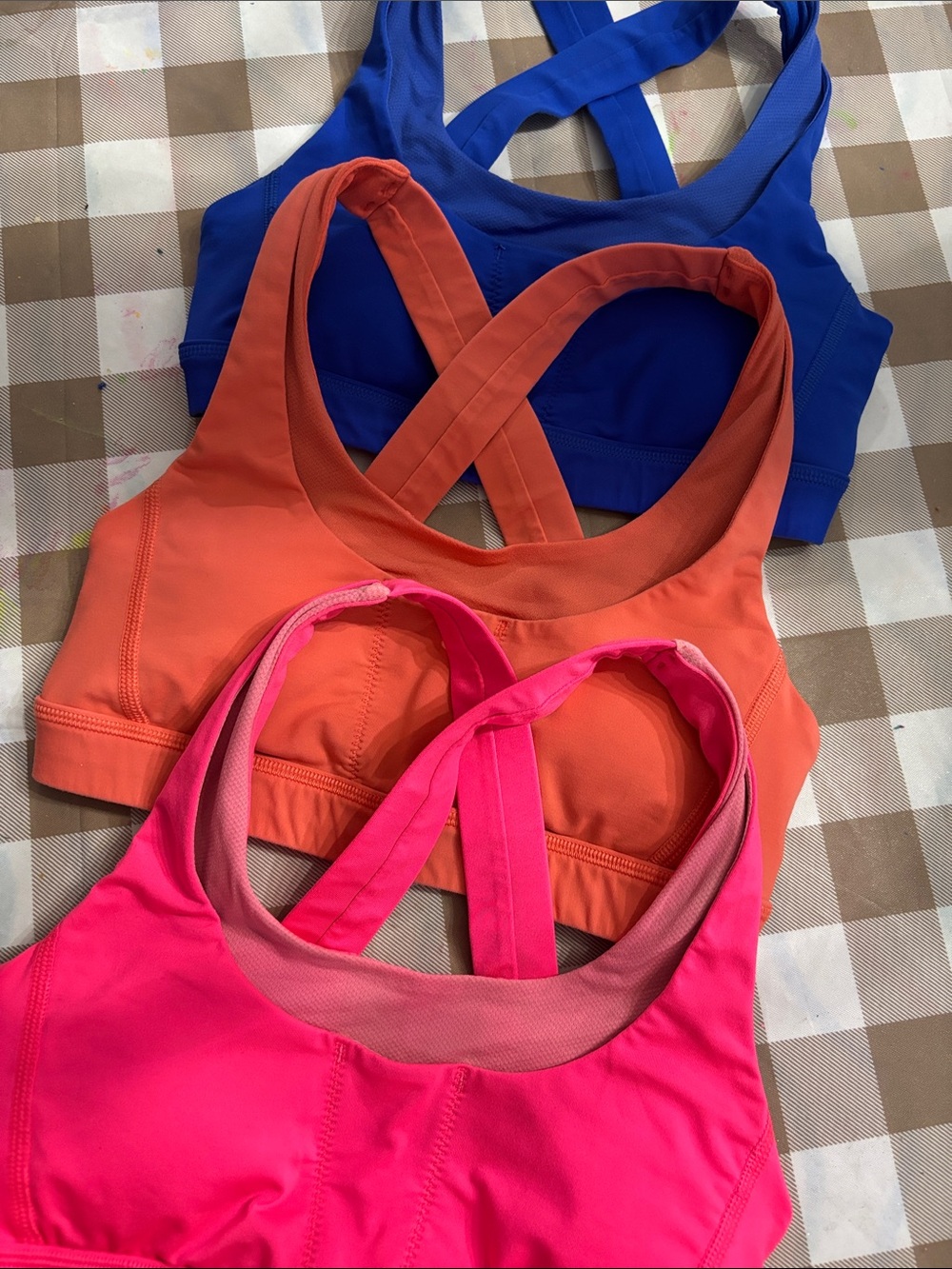 Lululemon sports bras